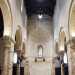 ...su cui sono innestati gli archi a tutto sesto con ghiera